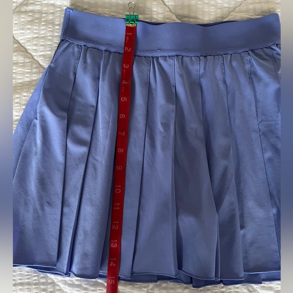 TNA/Aritzia Blue Athletic Mini Tennis Skirt - Picture 4 of 4